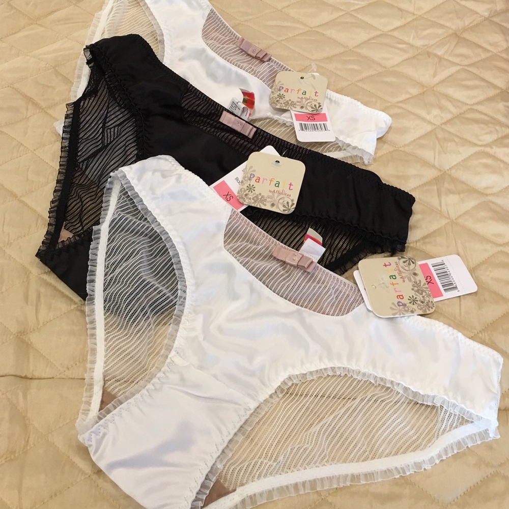 XS/S in Ivory, XS in Black, Panty by Parfait